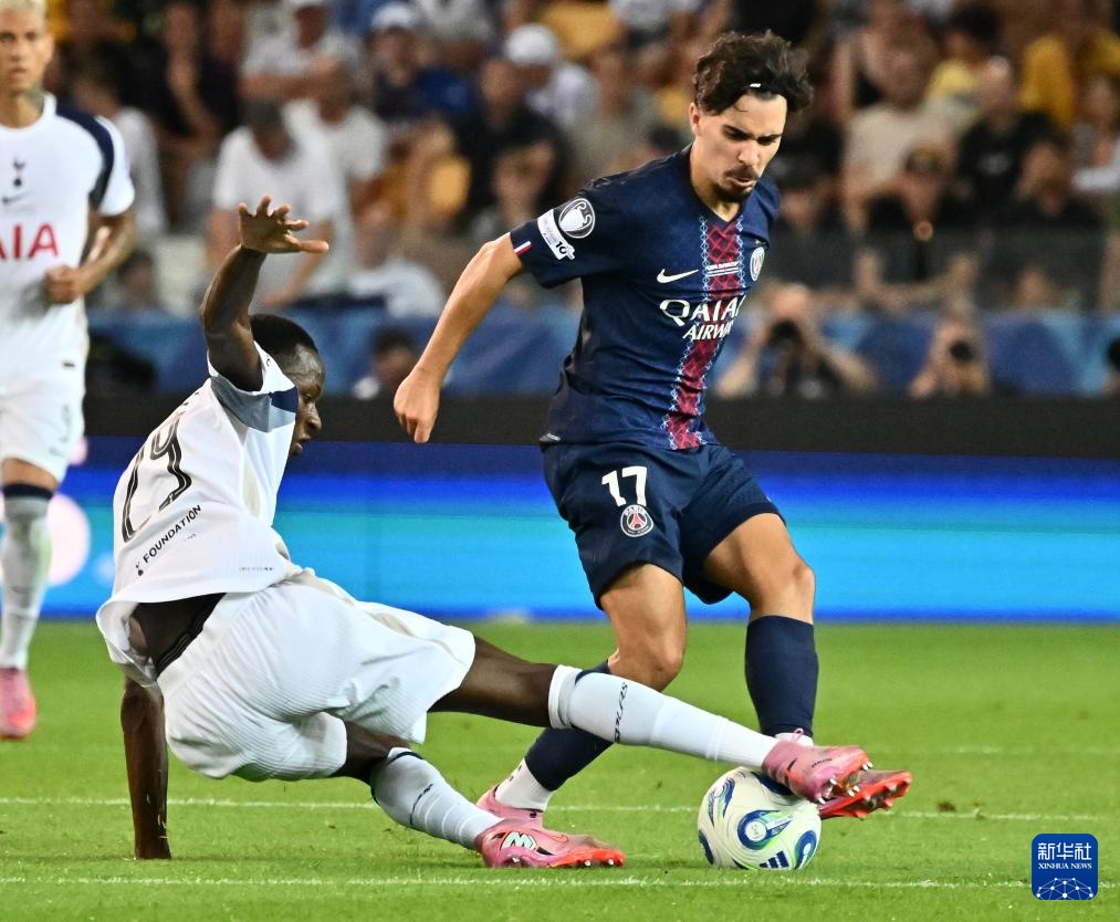 让麦卡蒂加 让麦卡蒂加