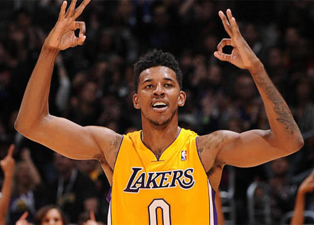 以胡里奥 以胡里奥